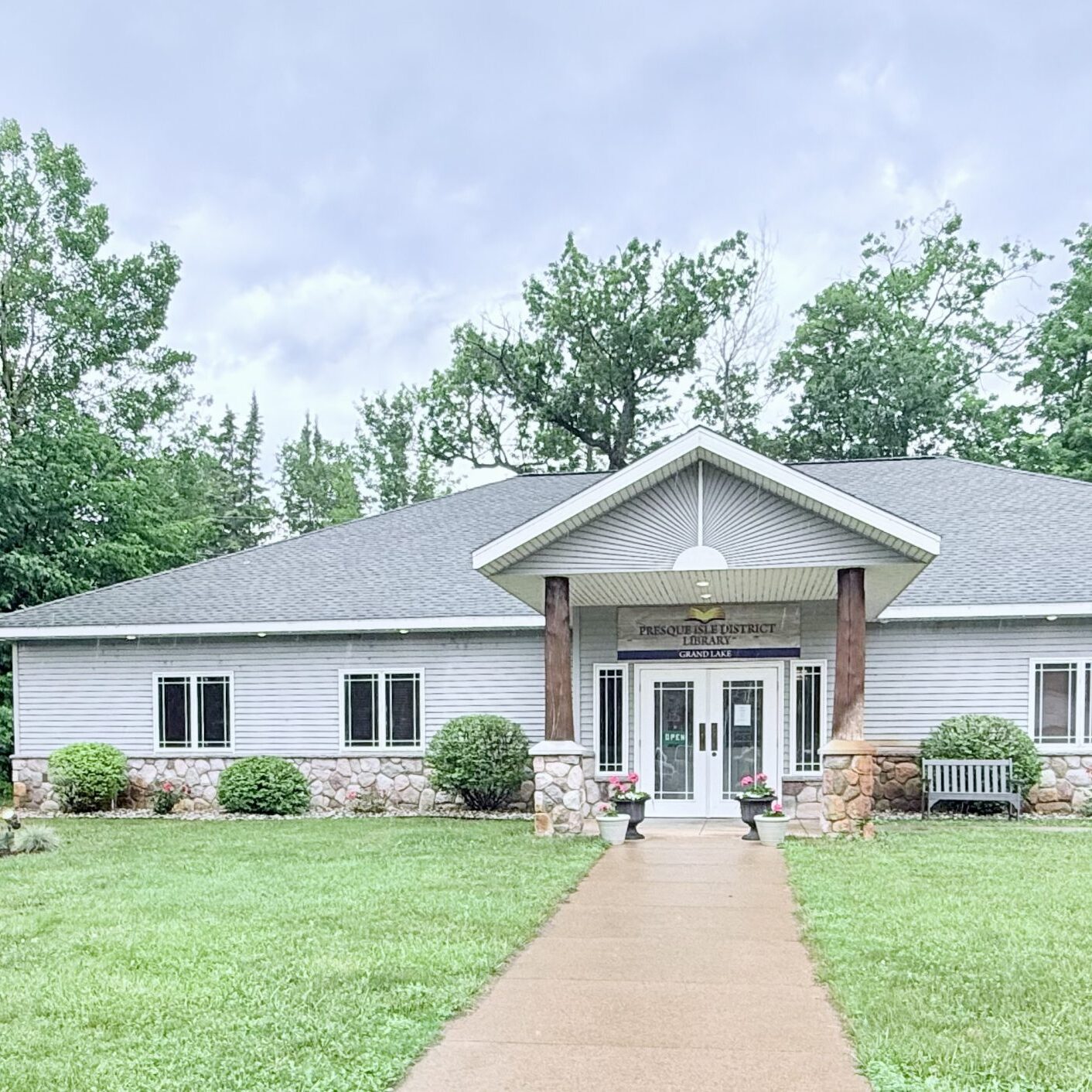 Grand Lake 2025 Grand Lake 2025